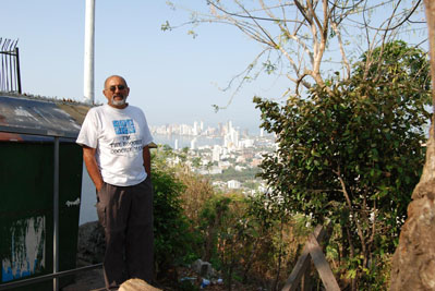 la ciudad desde el cerro.JPG